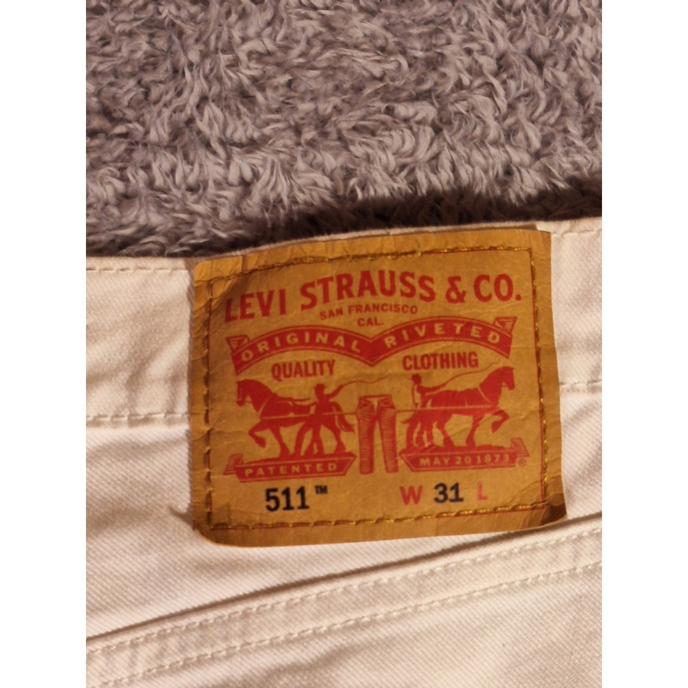 Levi Strauss Mens White Denim Cut Off Shorts Size 31 Distressed Frayed Hem - Picture 11 of 13